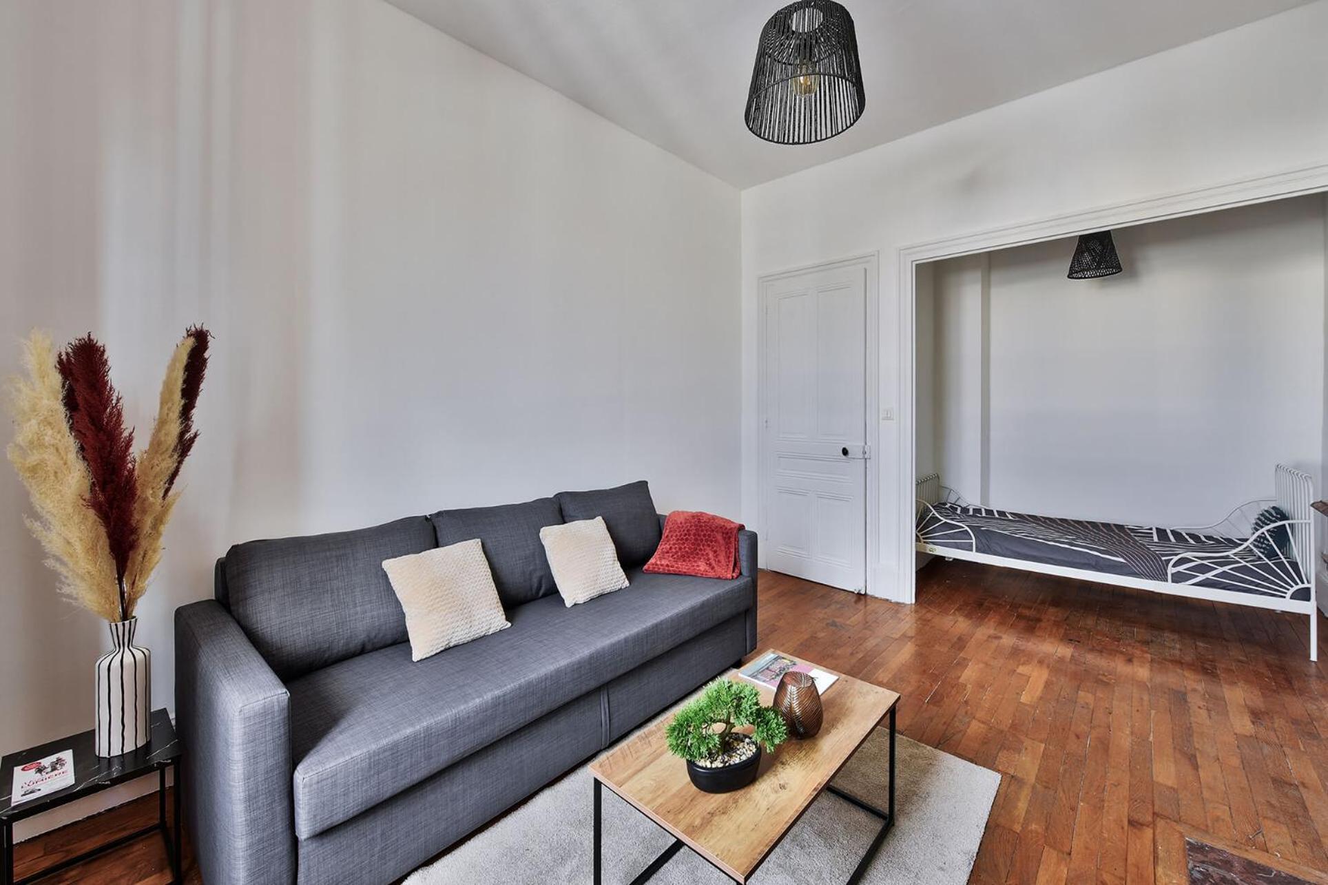 L'Oasis Urbaine - Spacieux Et Elegant Pour 5 Pers Saint-Fons Exterior foto